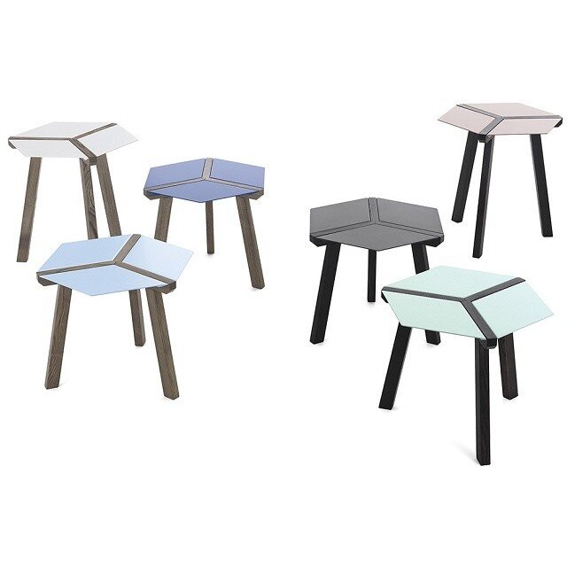 Стол журн. ESA 07.35 M319 light green/ L002 oak spessart Стол журн. ESA 07.35 M319 light green/ L002 oak spessart